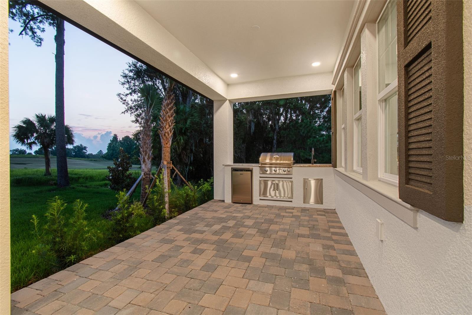 Image 89 of 100 For 6470 Summit View Drive