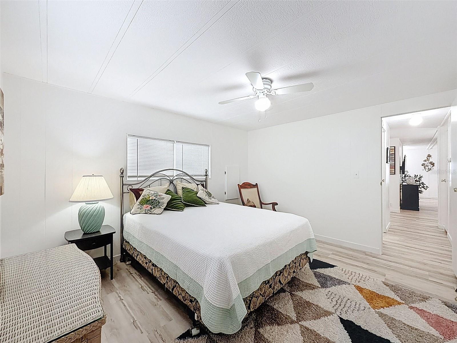 Image 19 of 31 For 12095 Walshwood Avenue