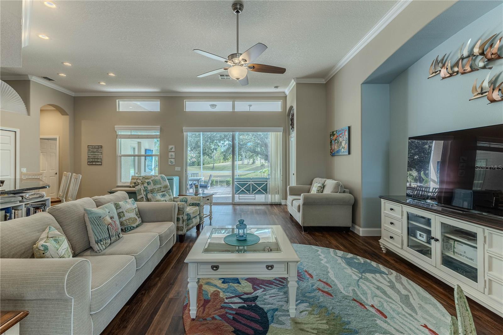 Image 21 of 80 For 320 Mcintosh Court