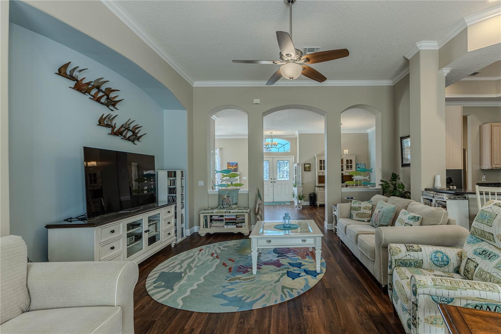 Image 23 of 80 For 320 Mcintosh Court