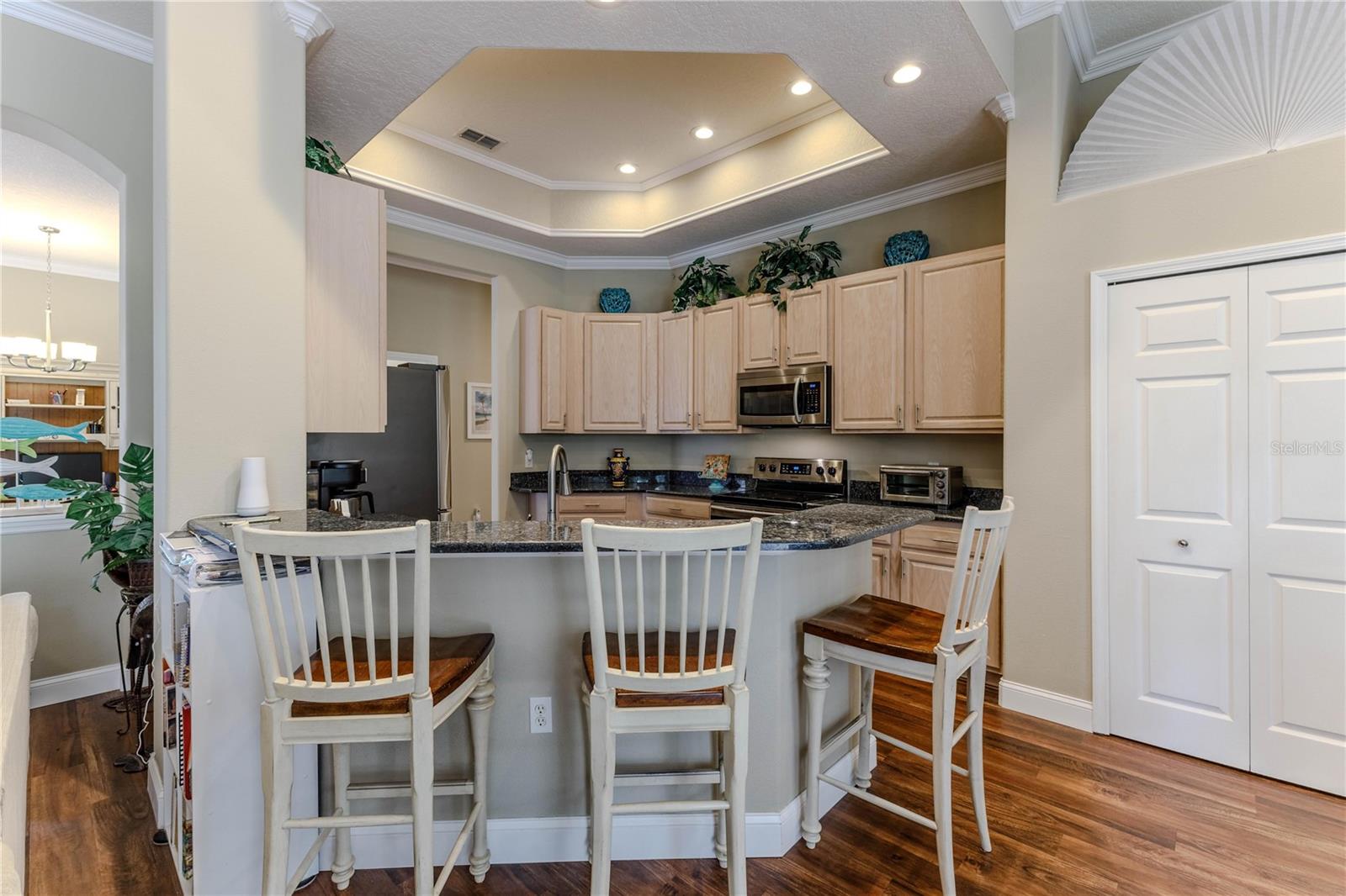 Image 28 of 80 For 320 Mcintosh Court