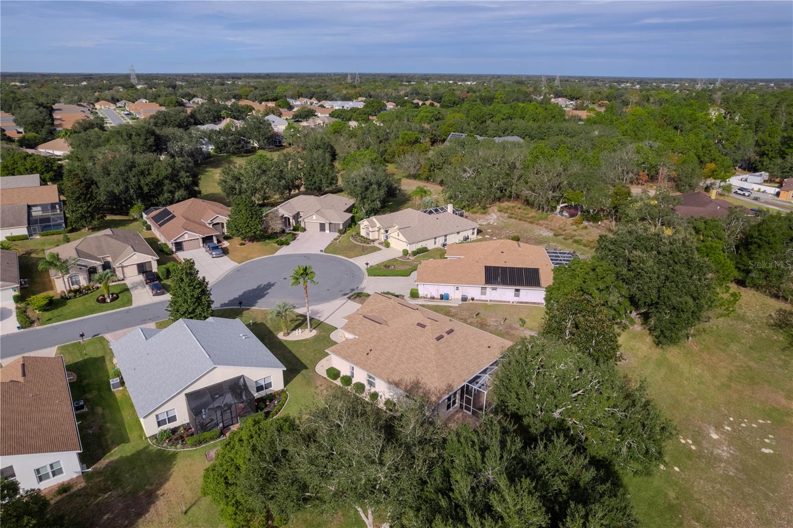 Image 37 of 80 For 320 Mcintosh Court