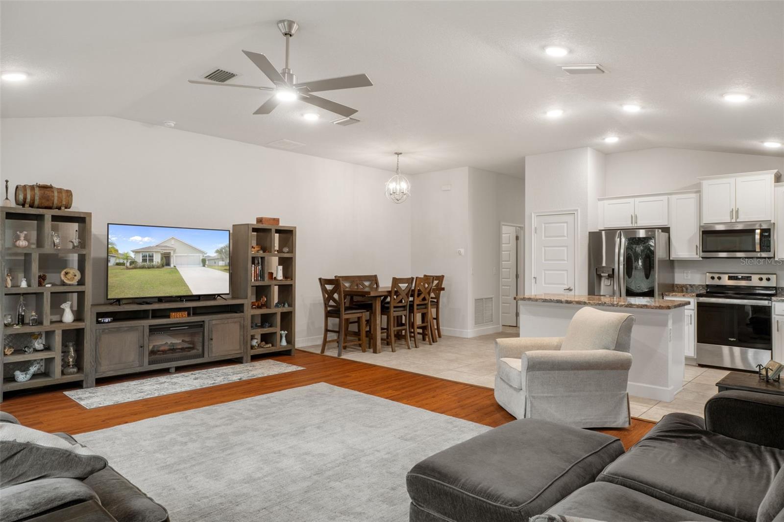 Image 11 of 36 For 3375 Burroughs Path