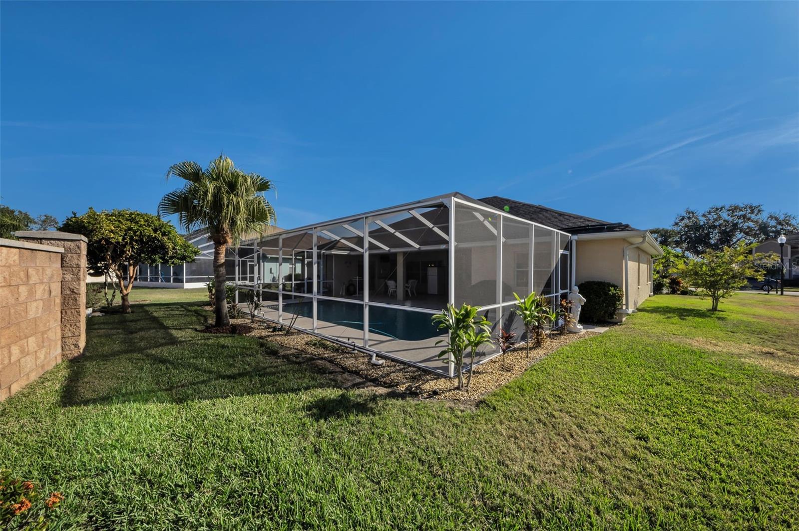 Image 45 of 54 For 1860 Kinsmere Drive