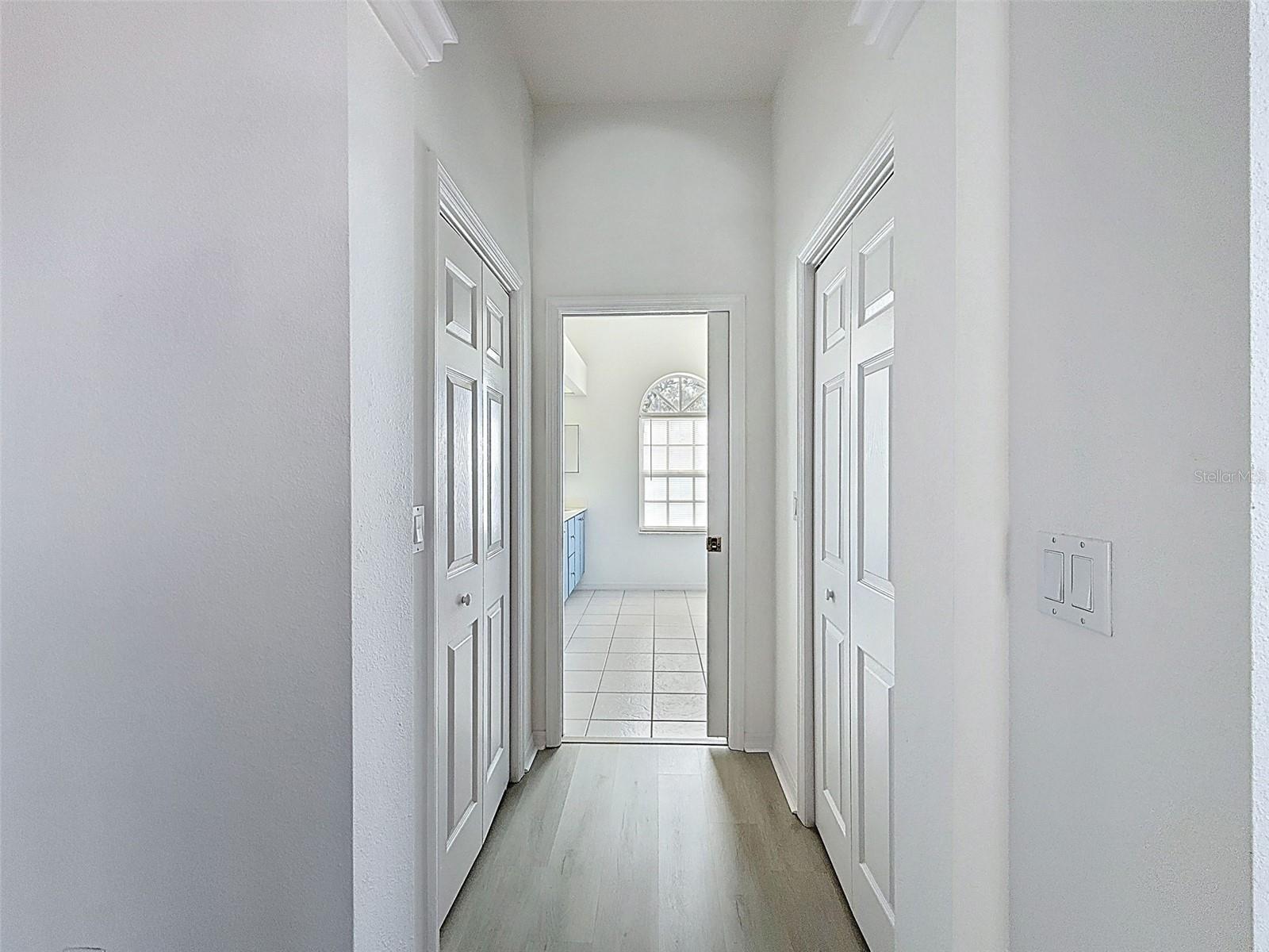 Image 15 of 57 For 11345 Long Hill Court