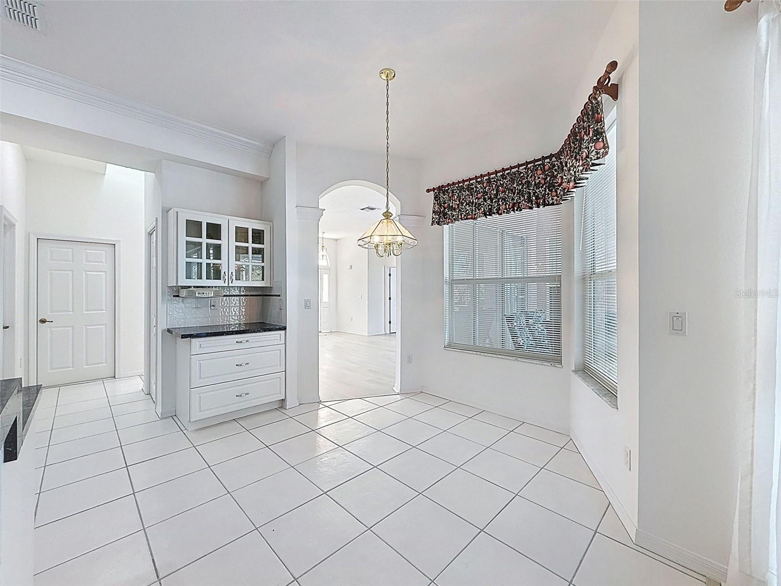 Image 21 of 57 For 11345 Long Hill Court