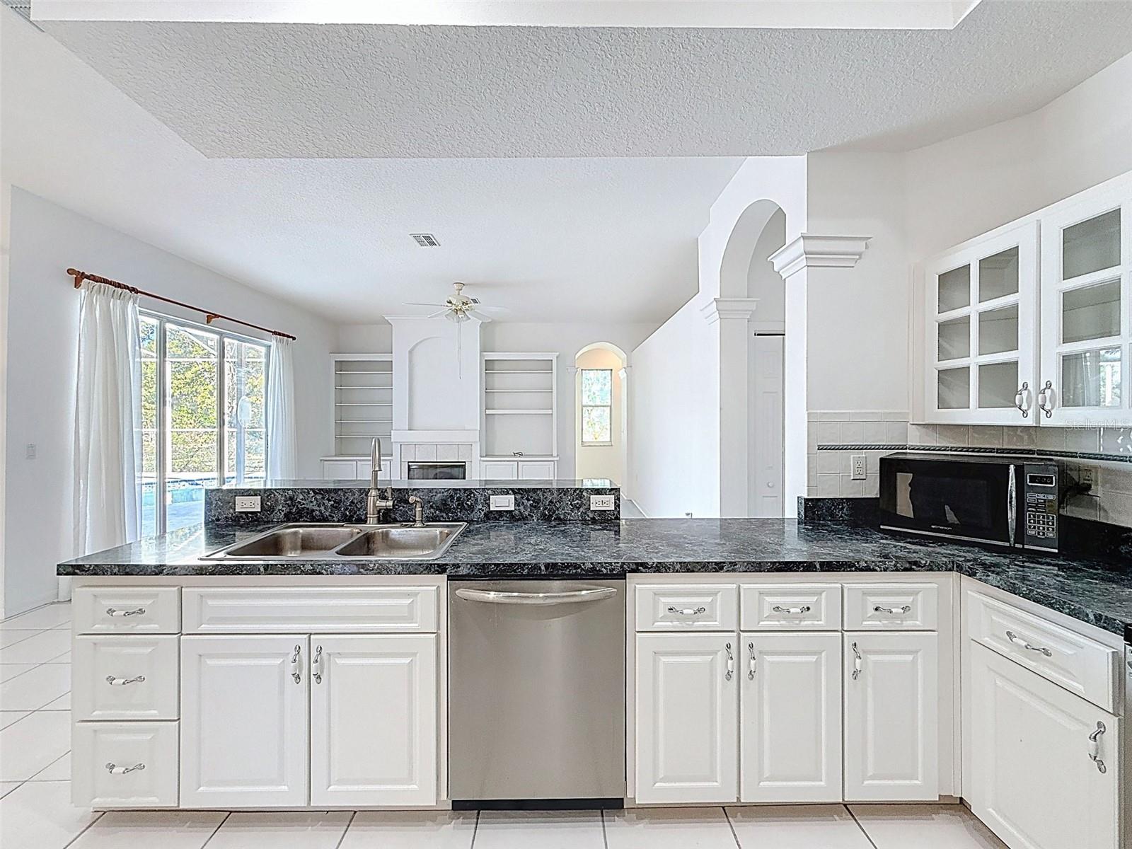 Image 23 of 57 For 11345 Long Hill Court