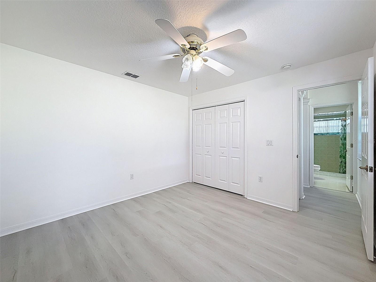 Image 34 of 57 For 11345 Long Hill Court