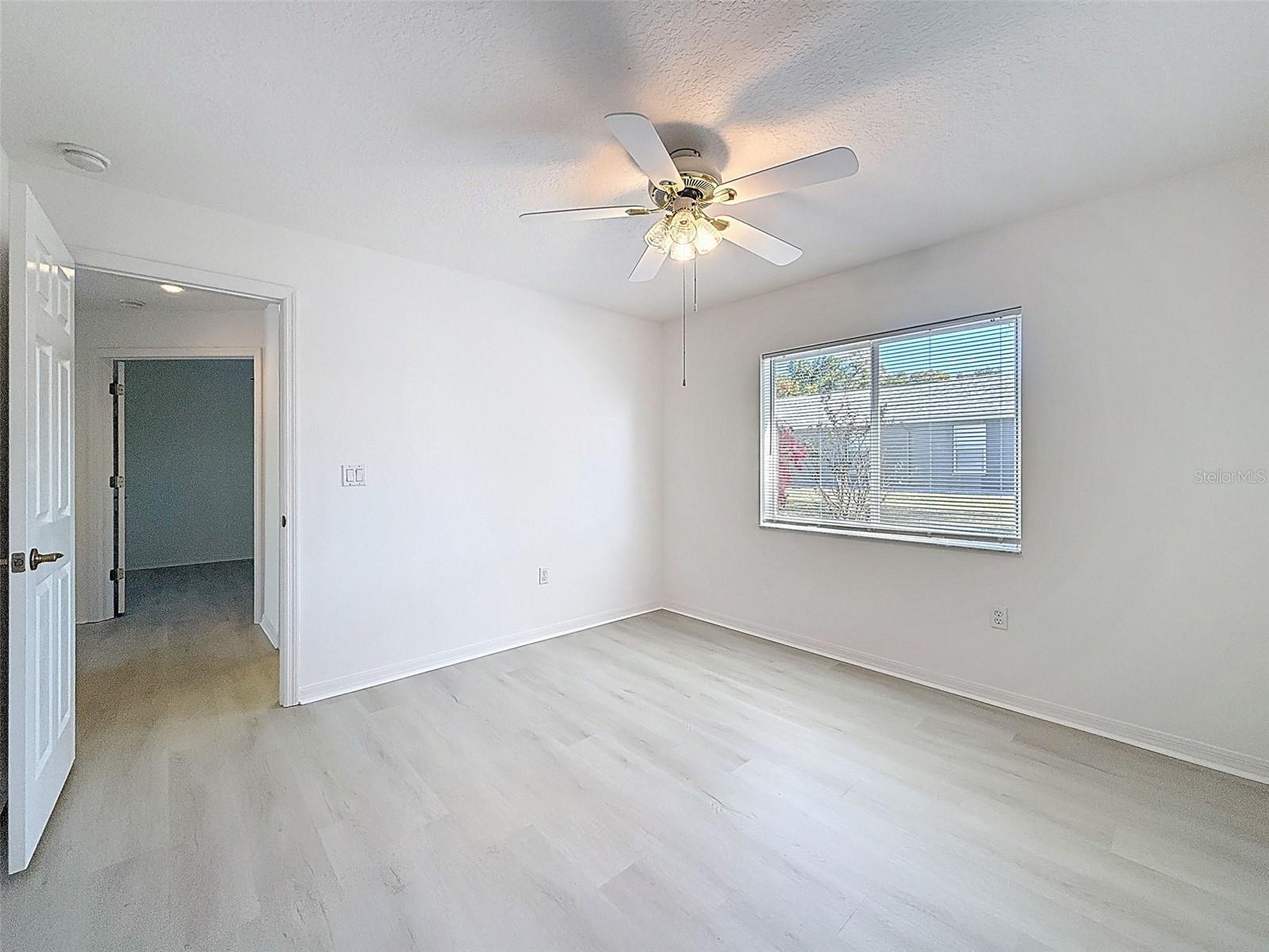 Image 43 of 57 For 11345 Long Hill Court