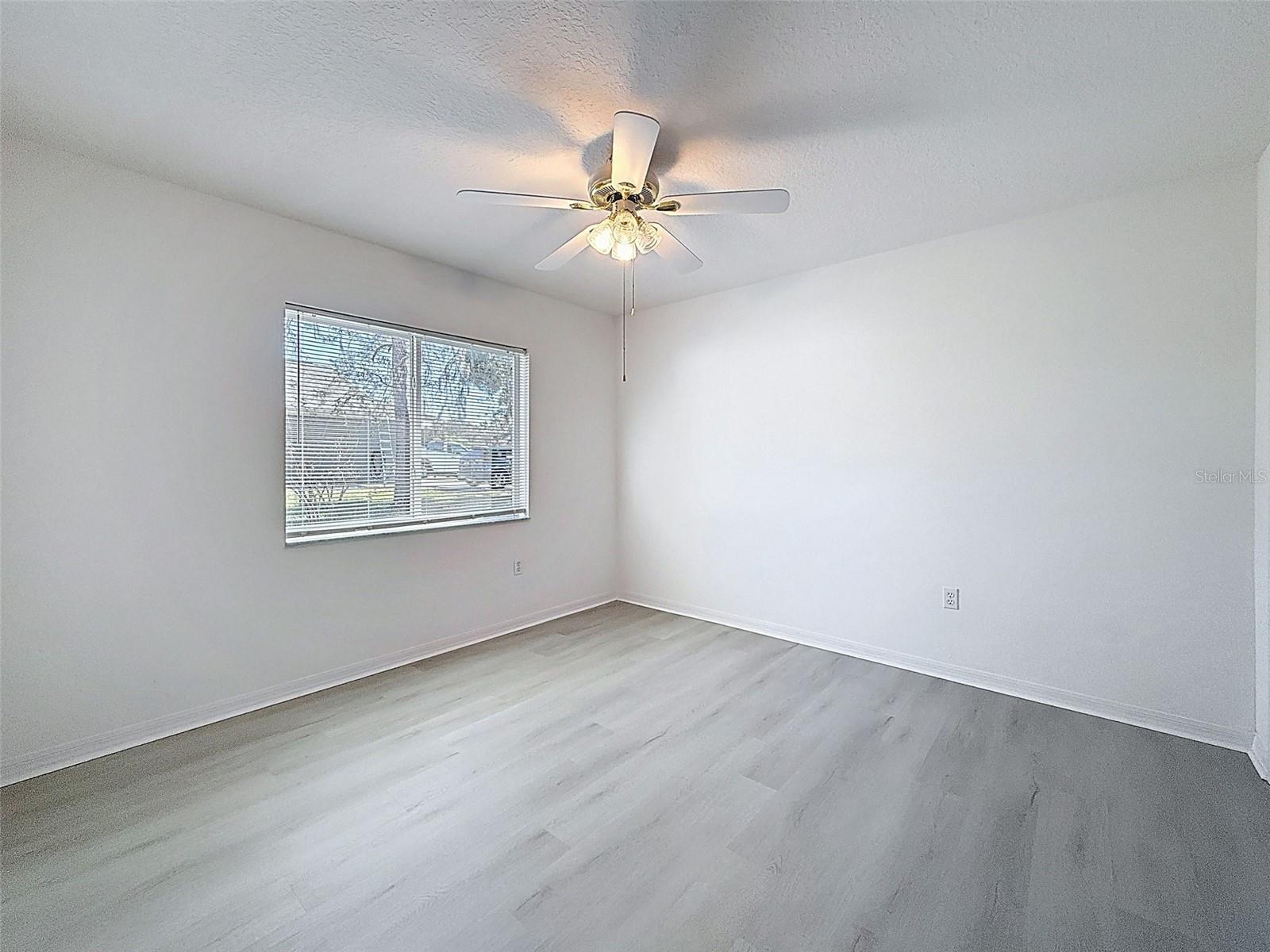 Image 44 of 57 For 11345 Long Hill Court