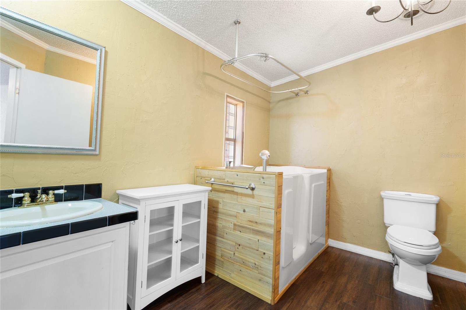 Image 20 of 49 For 4912 Miley Road