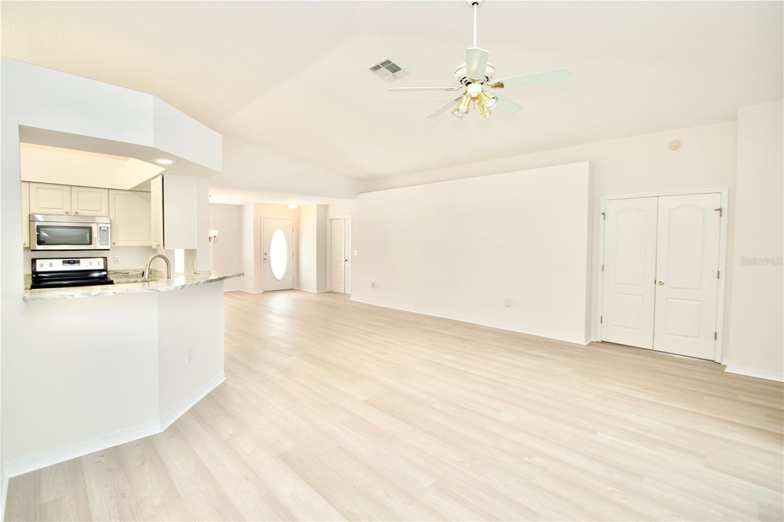 Image 10 of 39 For 29241 Kapalua Way