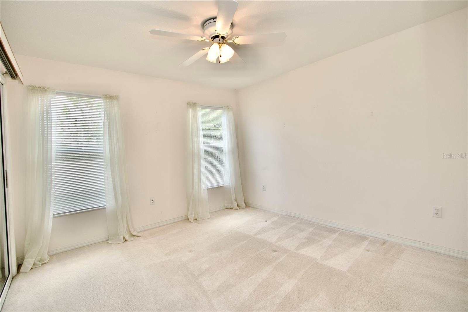 Image 22 of 39 For 29241 Kapalua Way