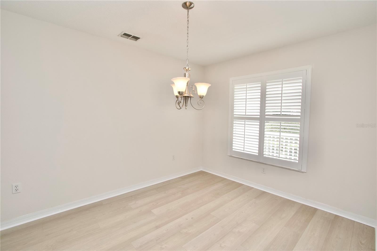 Image 8 of 39 For 29241 Kapalua Way