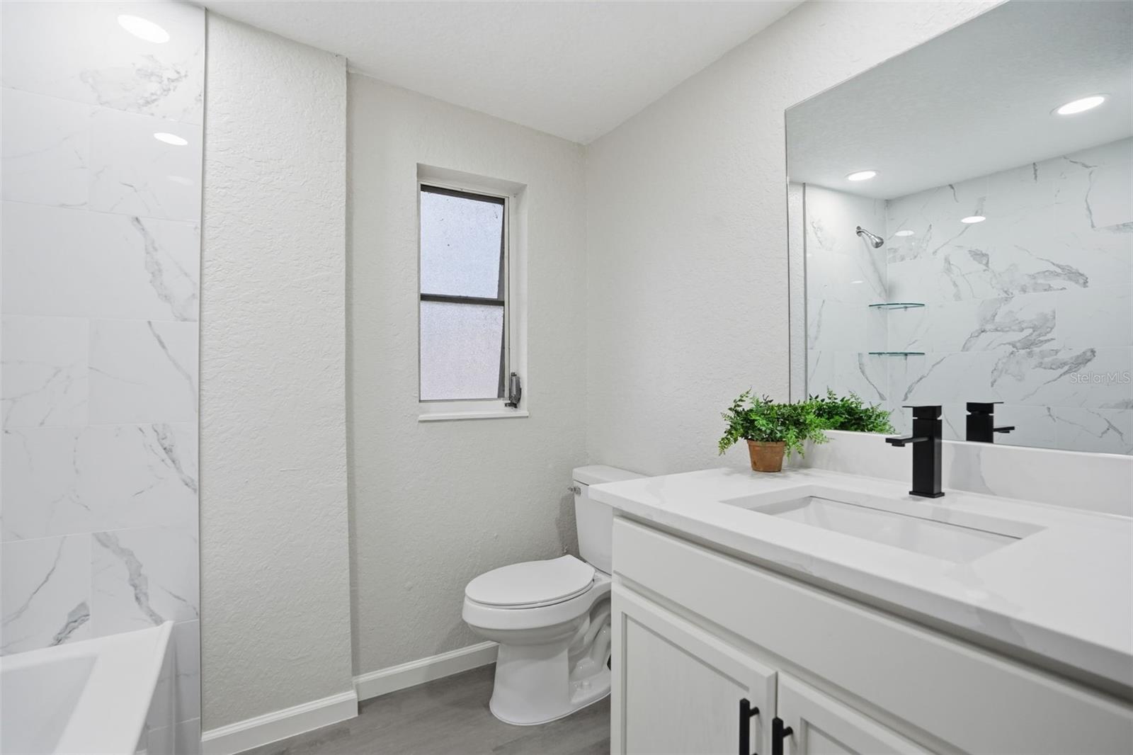 Image 6 of 23 For 10308 Mallard Lane