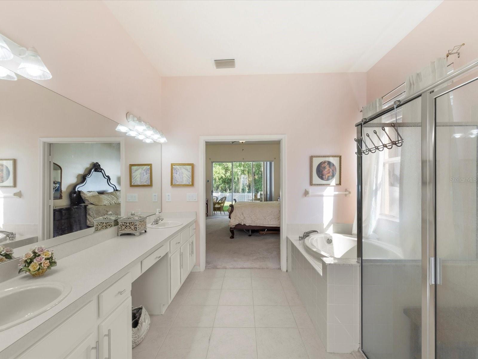 Image 11 of 100 For 26249 Sword Dancer Drive