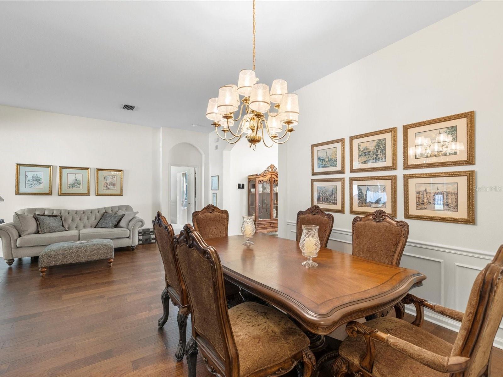 Image 16 of 100 For 26249 Sword Dancer Drive