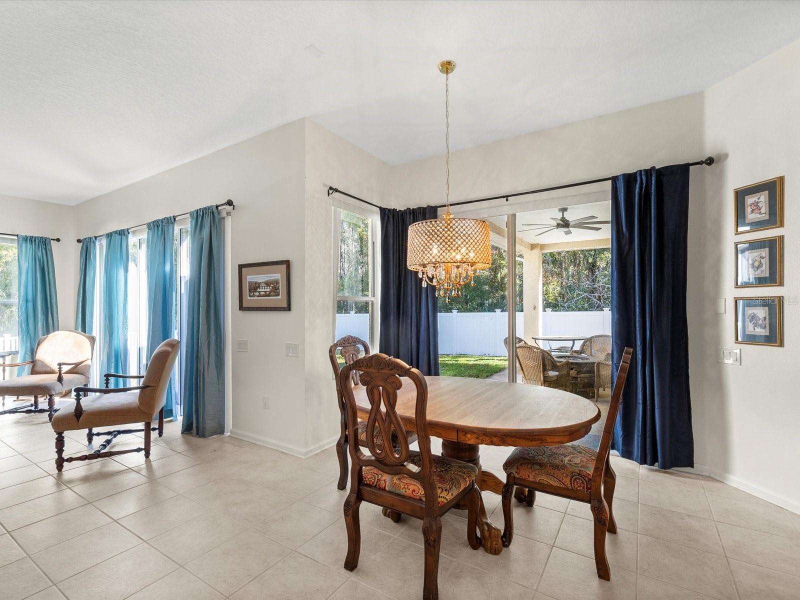 Image 19 of 100 For 26249 Sword Dancer Drive