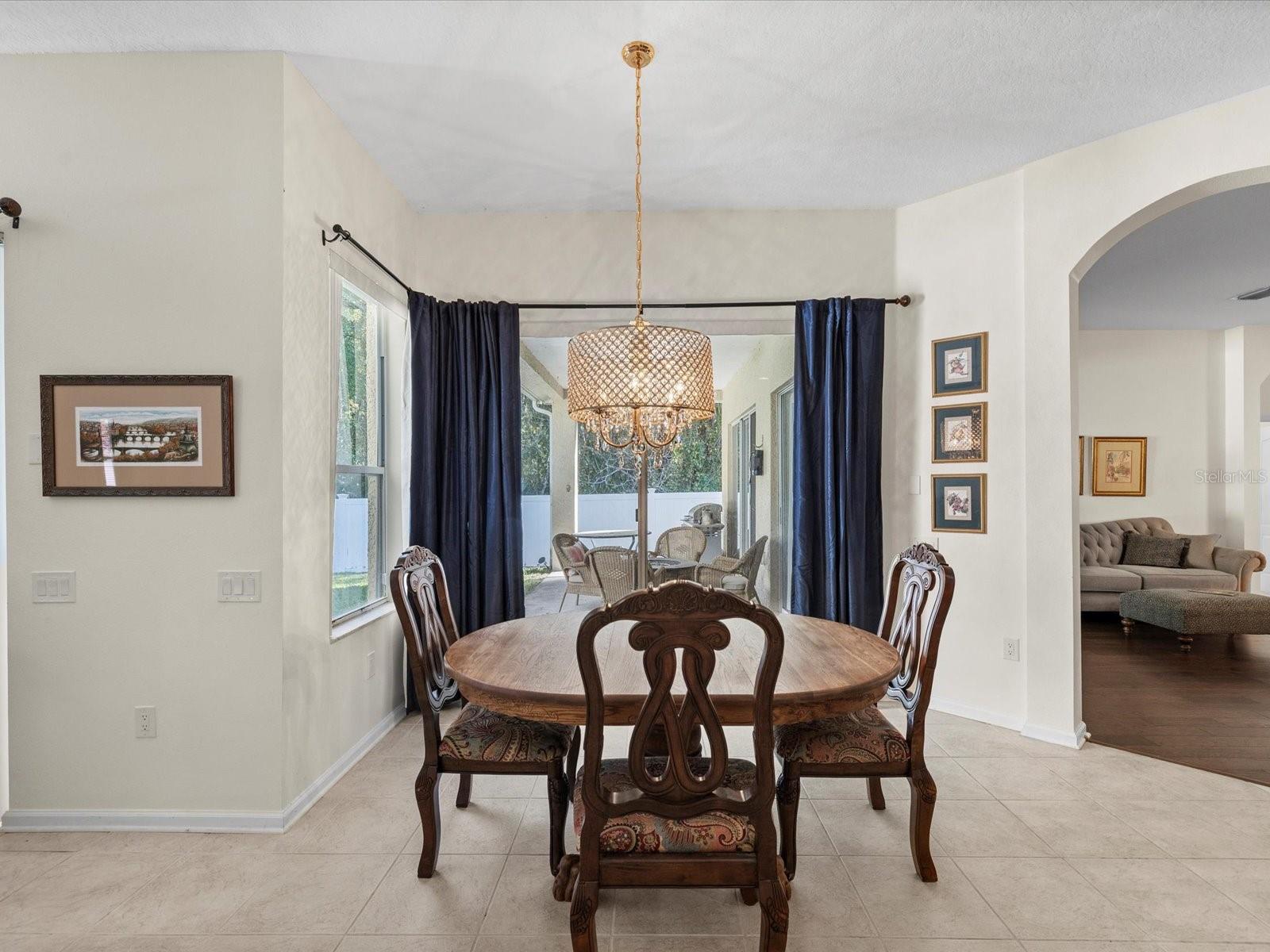 Image 20 of 100 For 26249 Sword Dancer Drive