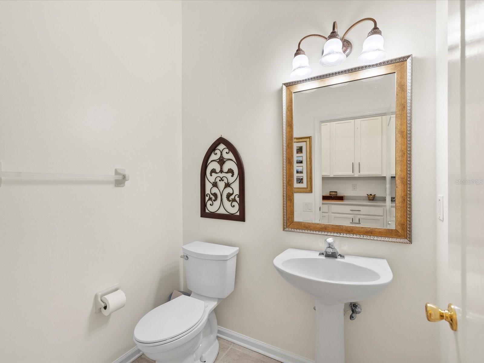 Image 41 of 100 For 26249 Sword Dancer Drive