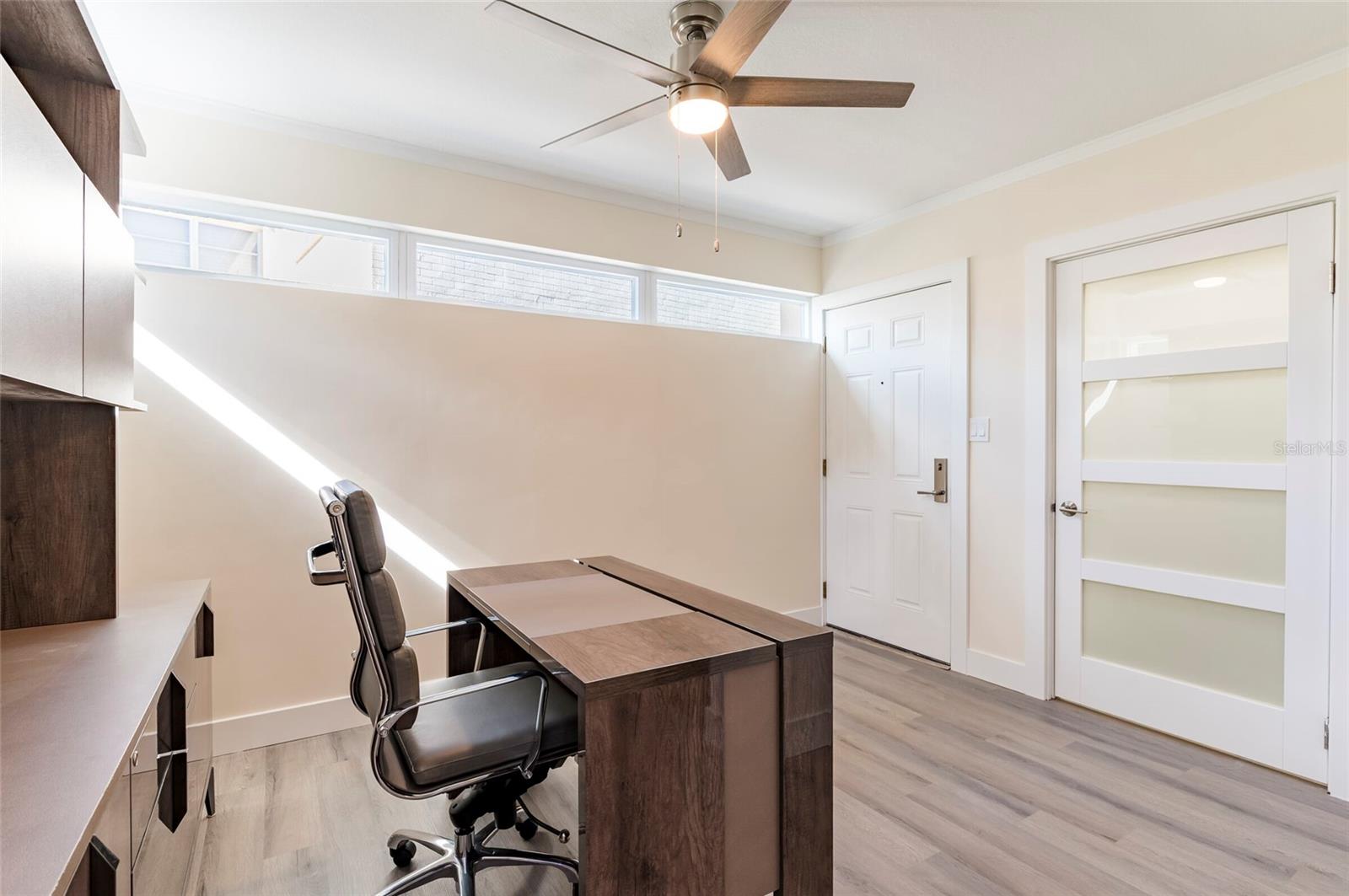 Image 12 of 35 For 1050 Rafael Boulevard Ne 1