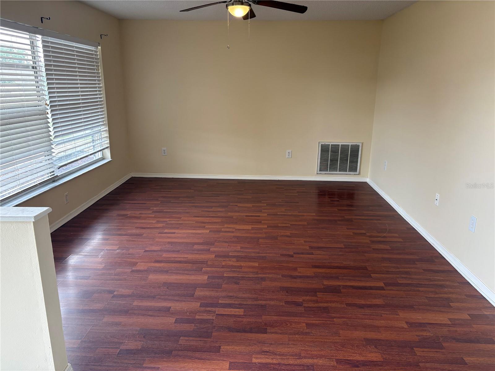 Image 13 of 19 For 9371 Mallard Street