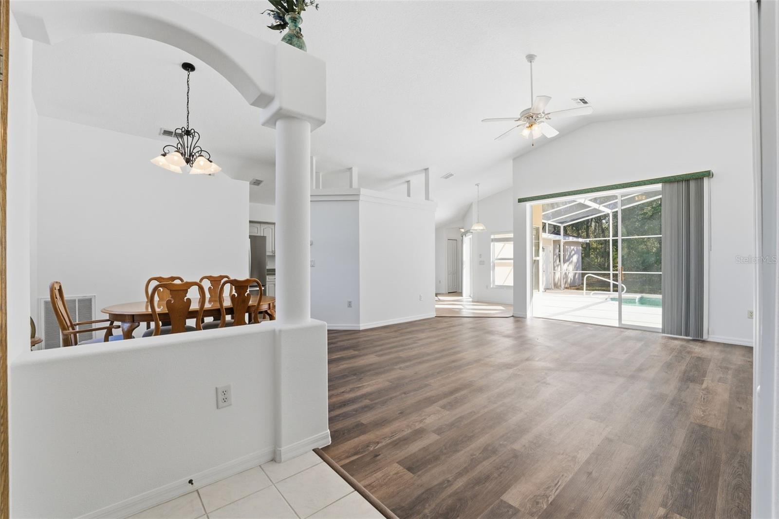 Image 5 of 68 For 4930 Pinto Loop