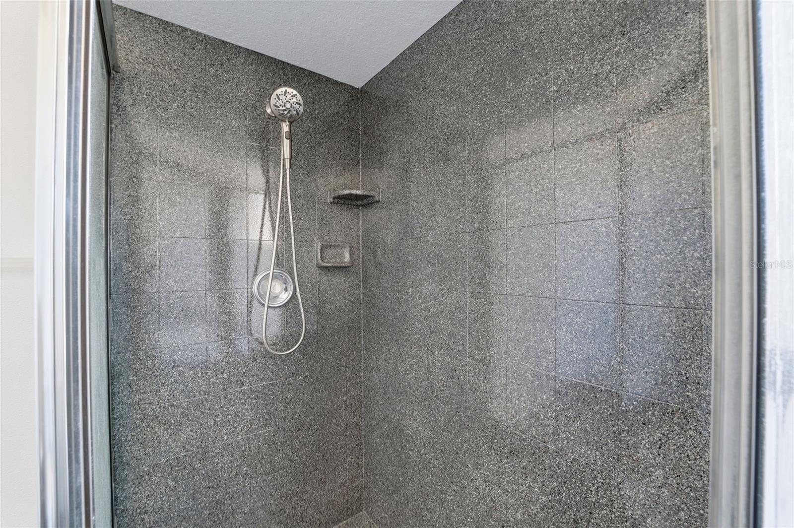 Image 67 of 68 For 4930 Pinto Loop