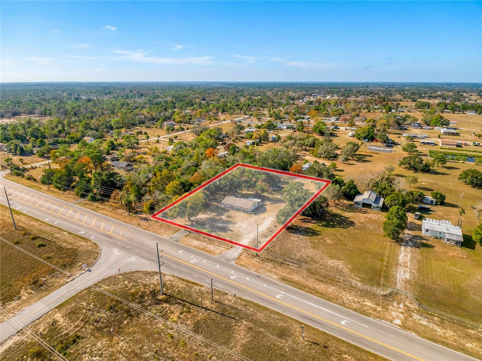 Listing photo id 34 for 9421 Sunshine Grove Road