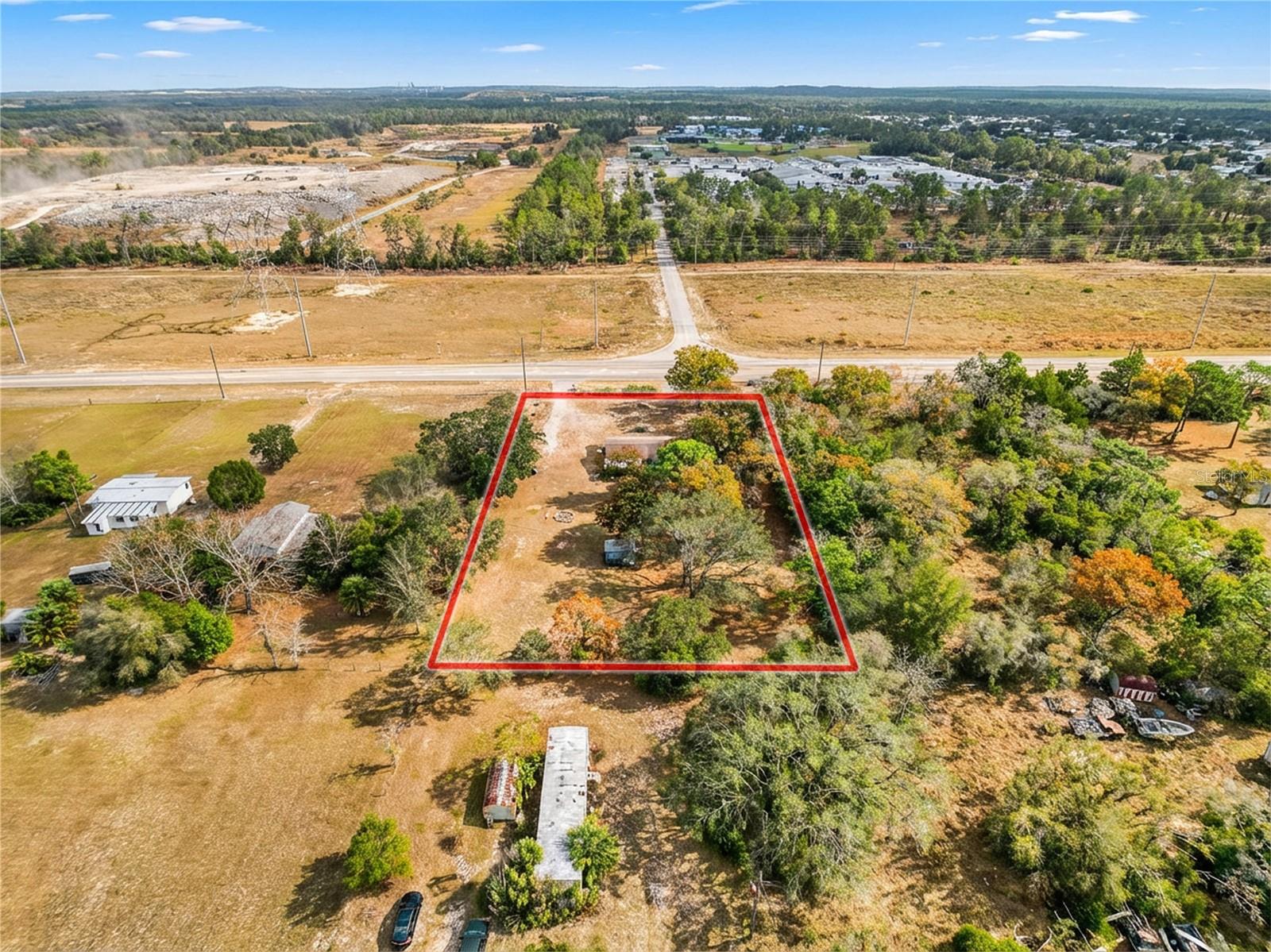 Listing photo id 40 for 9421 Sunshine Grove Road