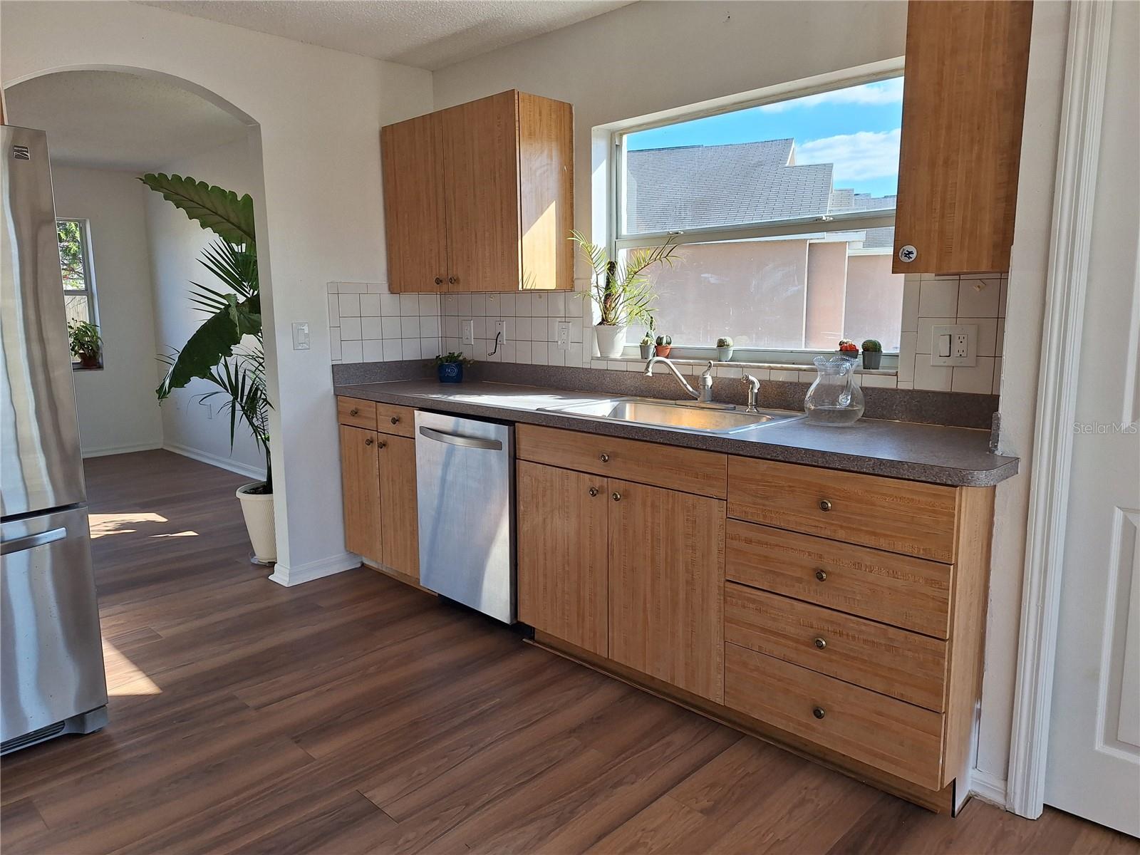 Image 24 of 88 For 10218 Barnett Loop