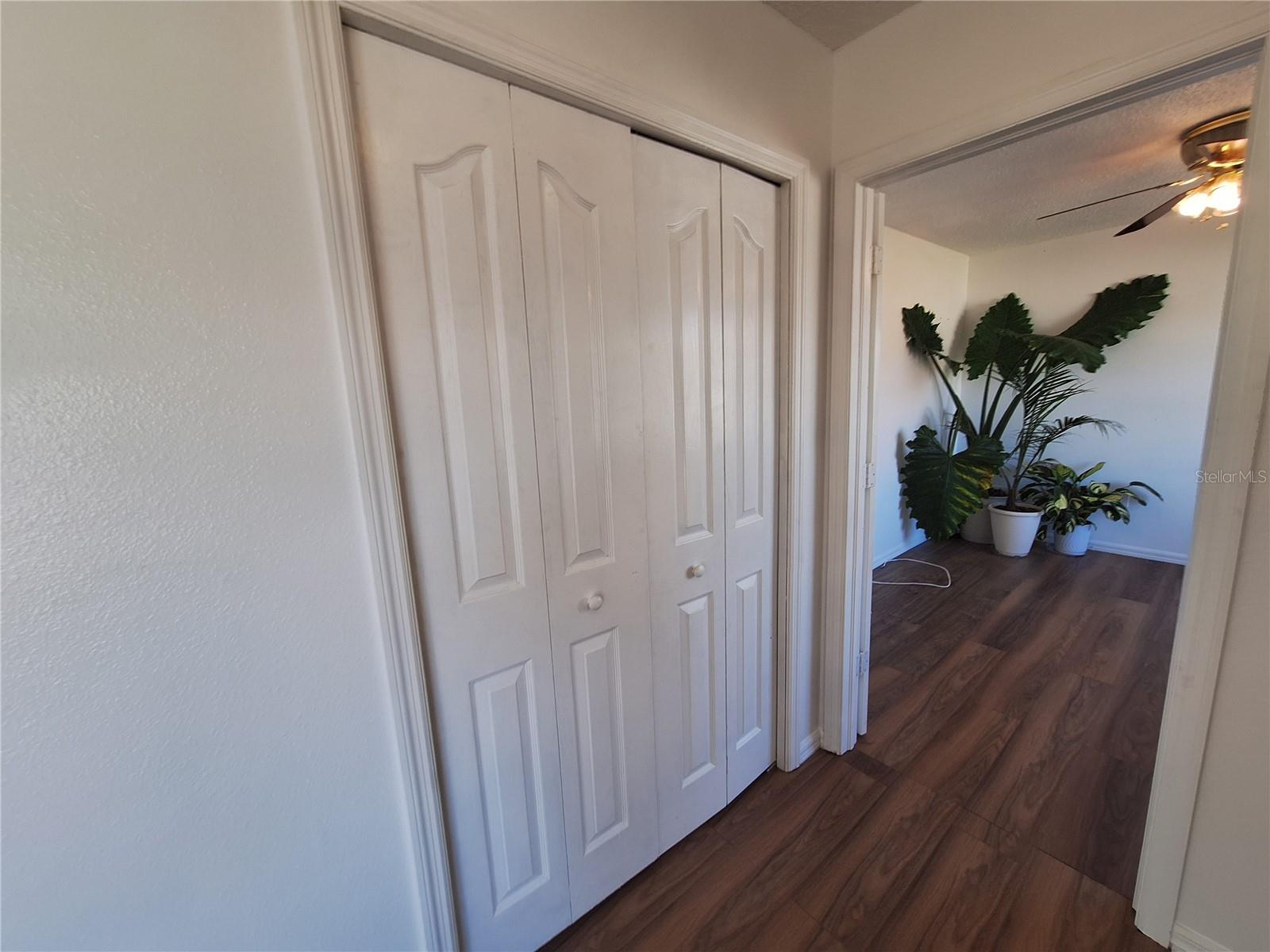 Image 34 of 88 For 10218 Barnett Loop