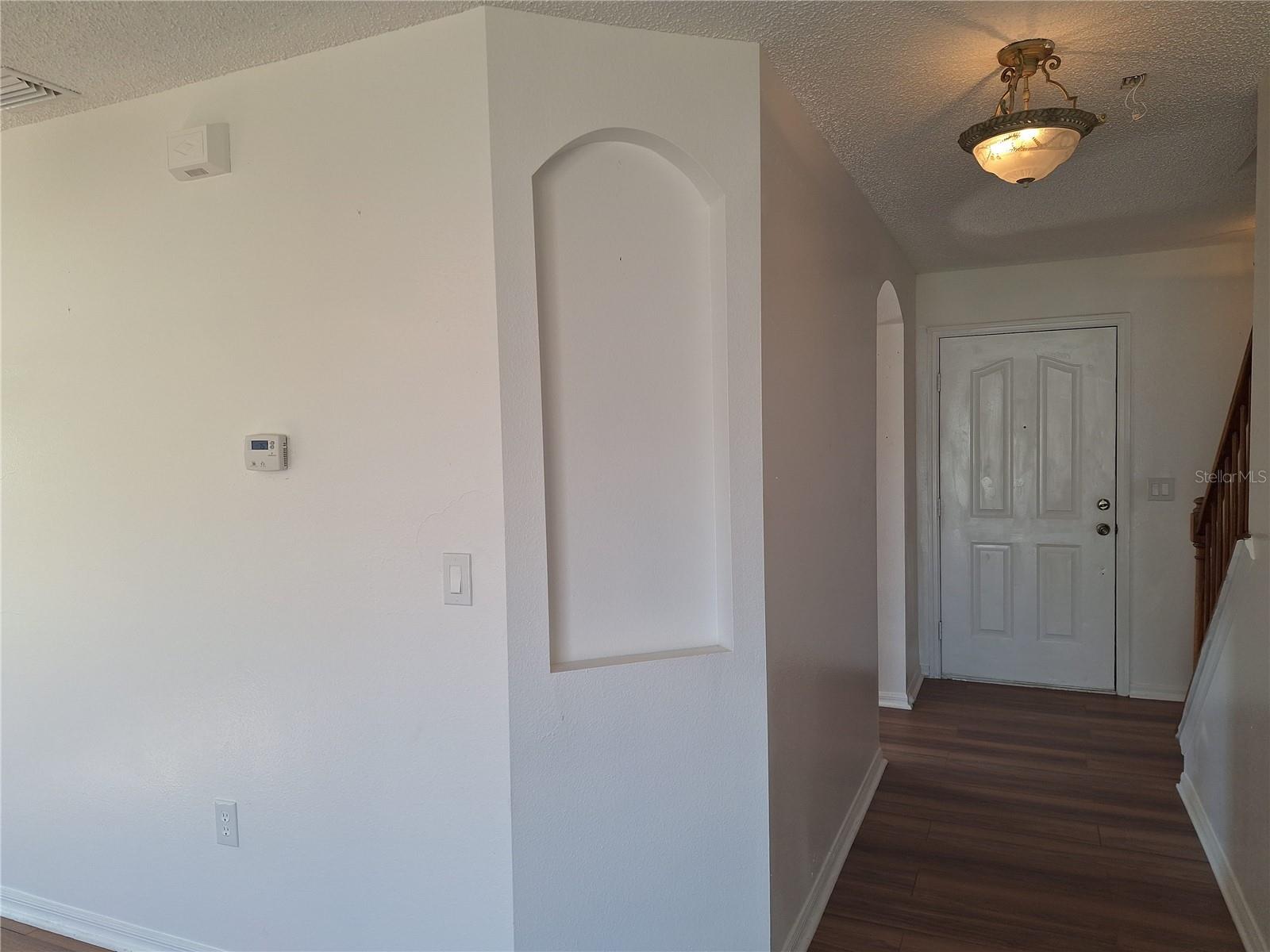 Image 35 of 88 For 10218 Barnett Loop