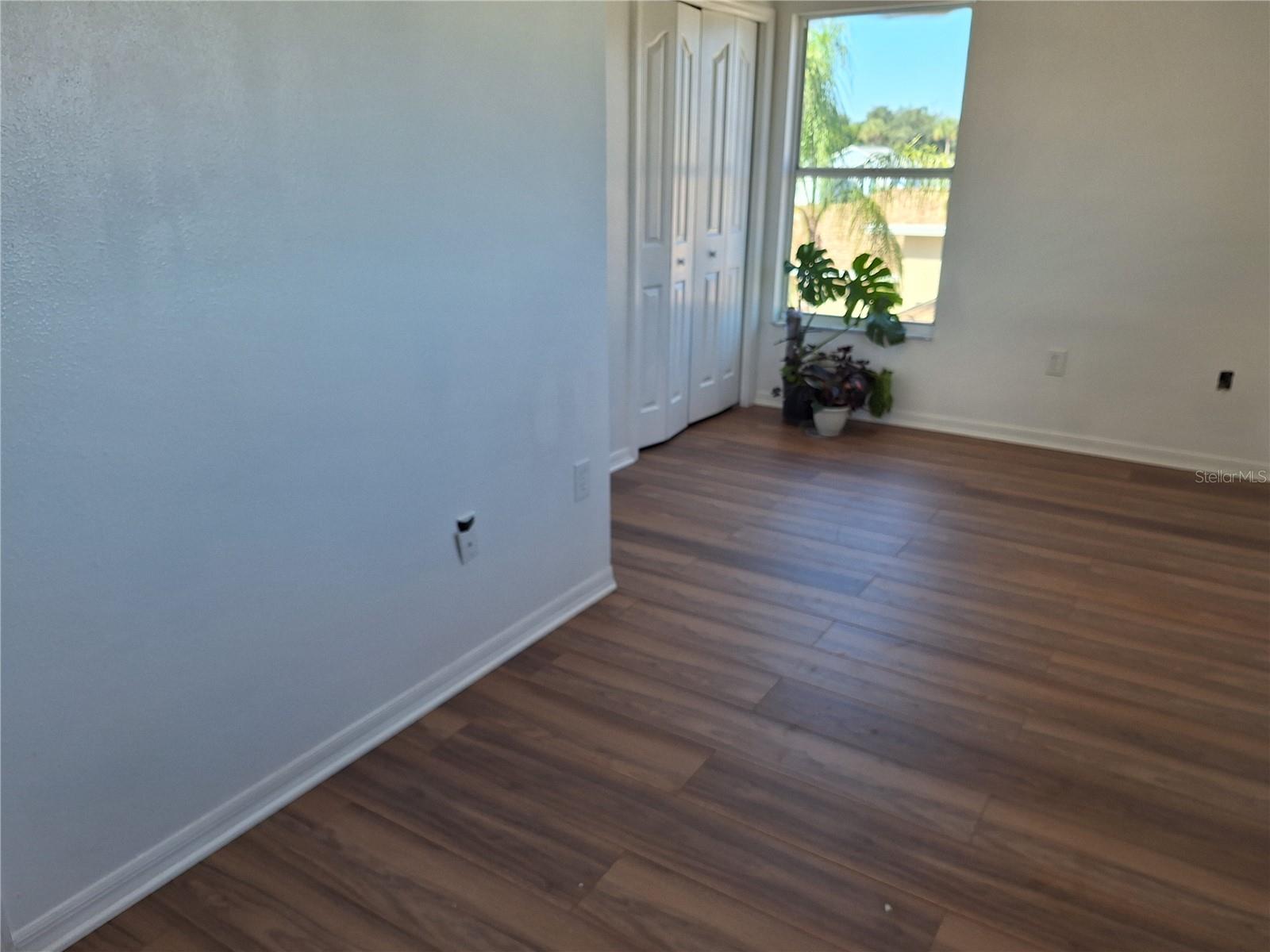 Image 59 of 88 For 10218 Barnett Loop