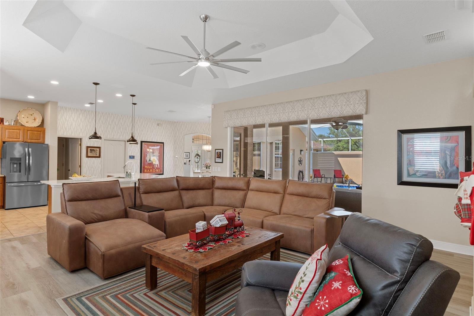 Image 20 of 64 For 13097 Pastore Court