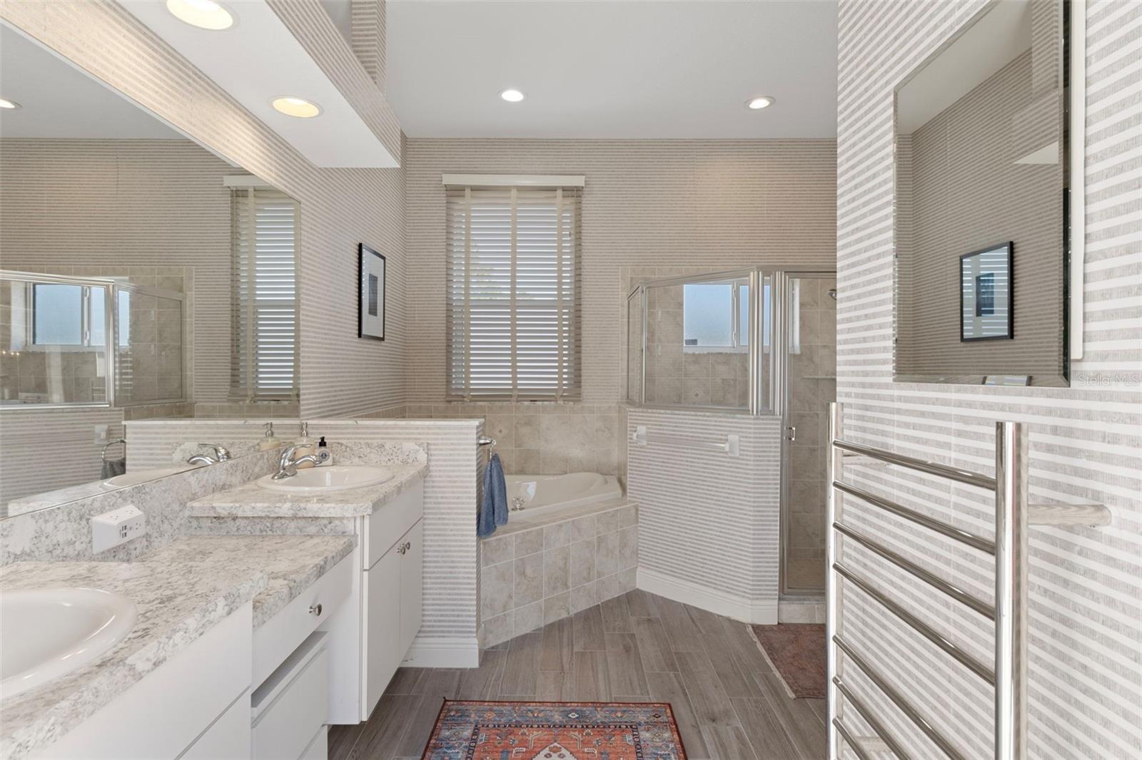 Image 27 of 64 For 13097 Pastore Court