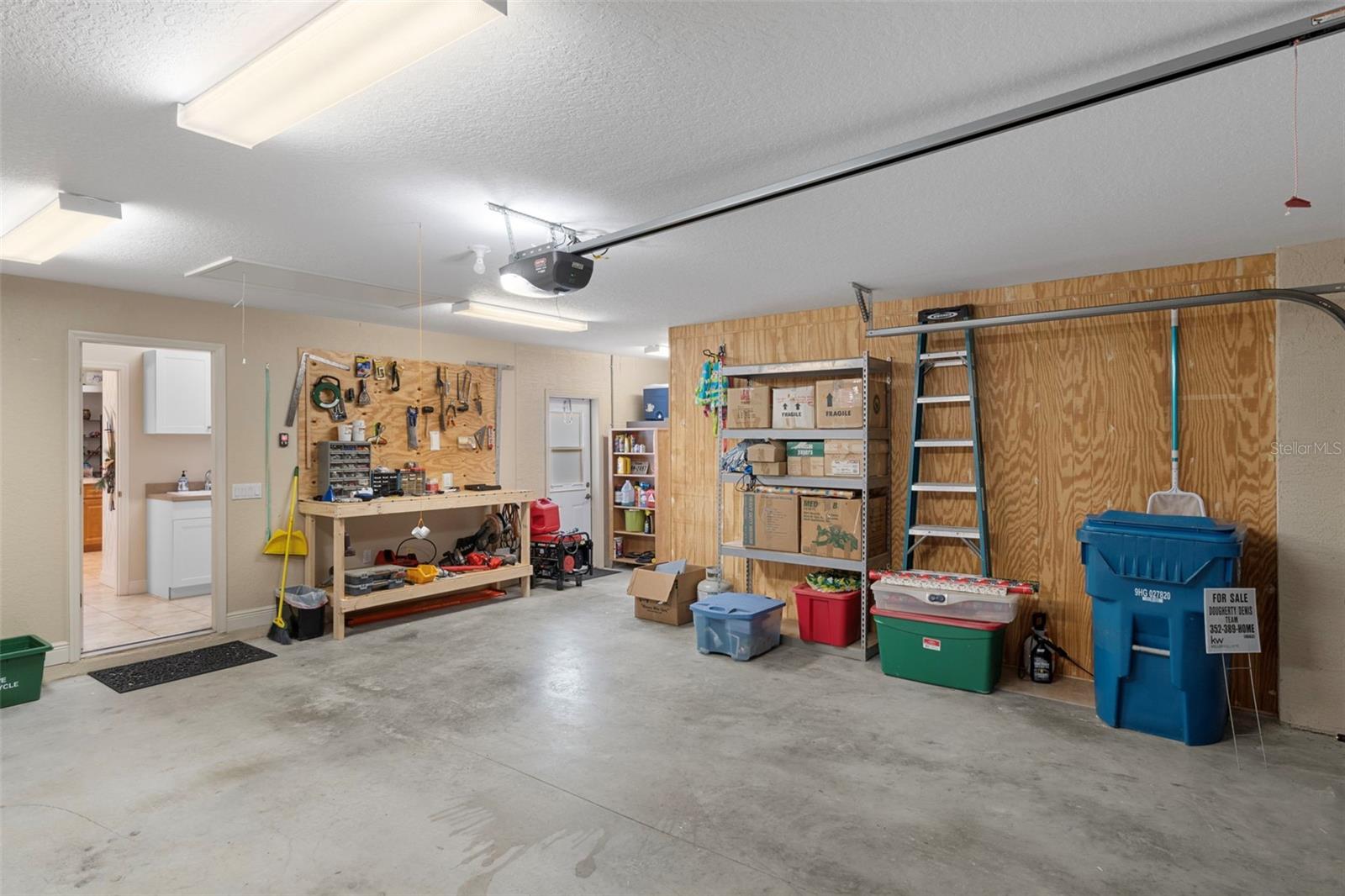 Image 44 of 64 For 13097 Pastore Court