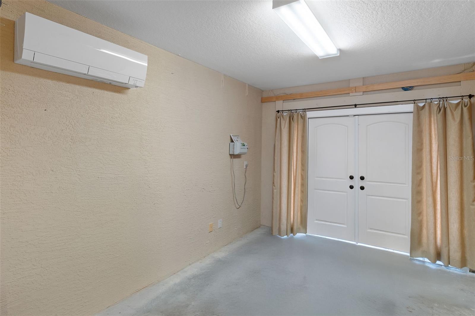 Image 46 of 64 For 13097 Pastore Court