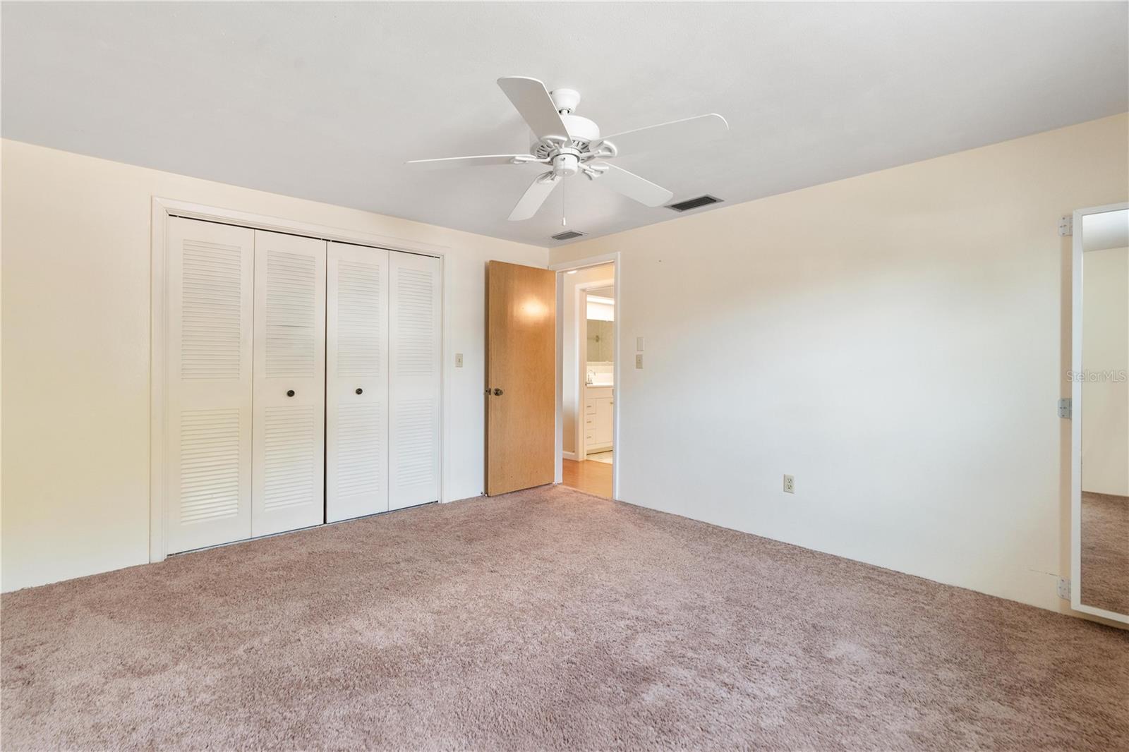 Image 11 of 31 For 6403 Edenmore Avenue