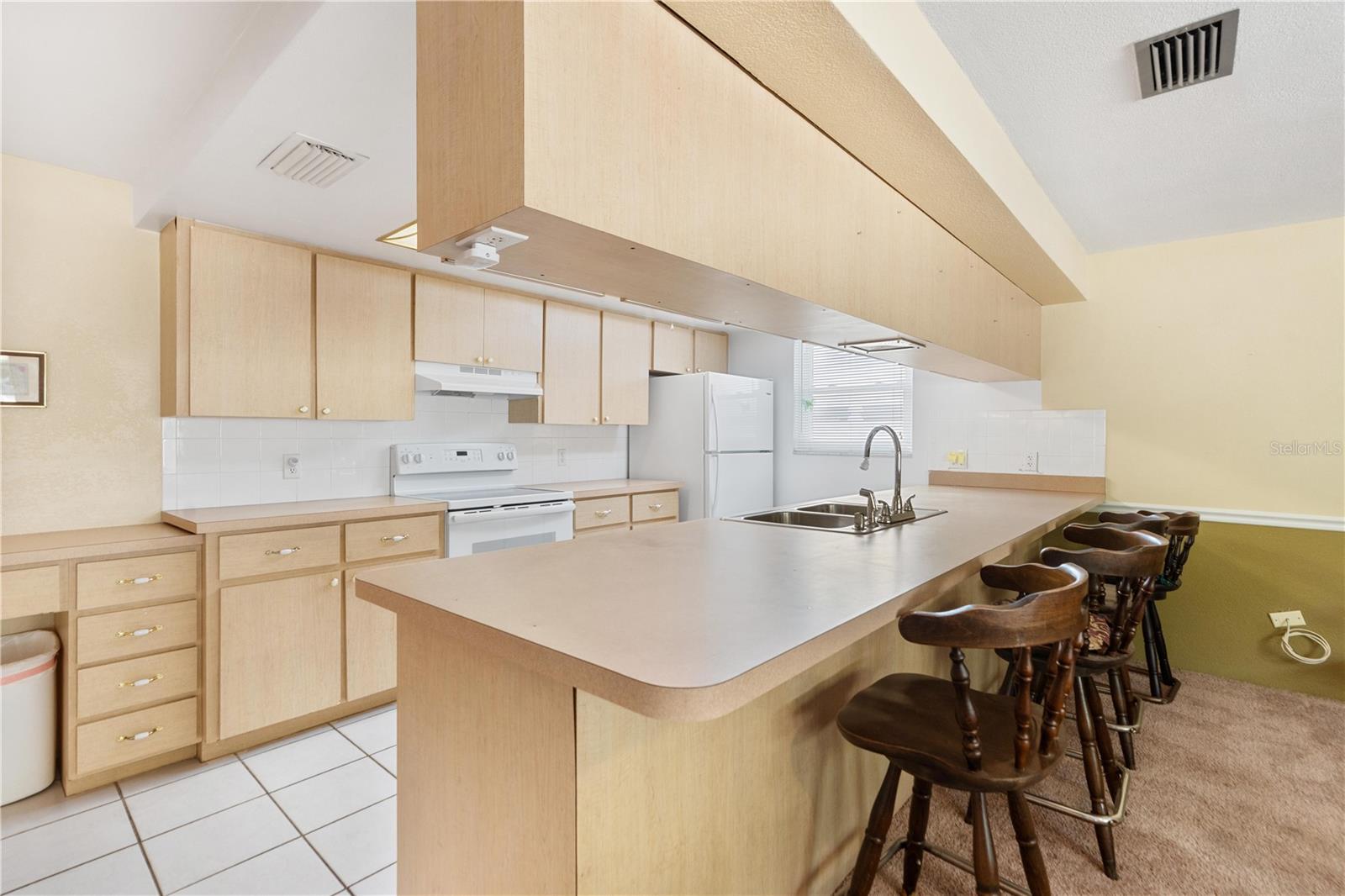 Image 18 of 31 For 6403 Edenmore Avenue