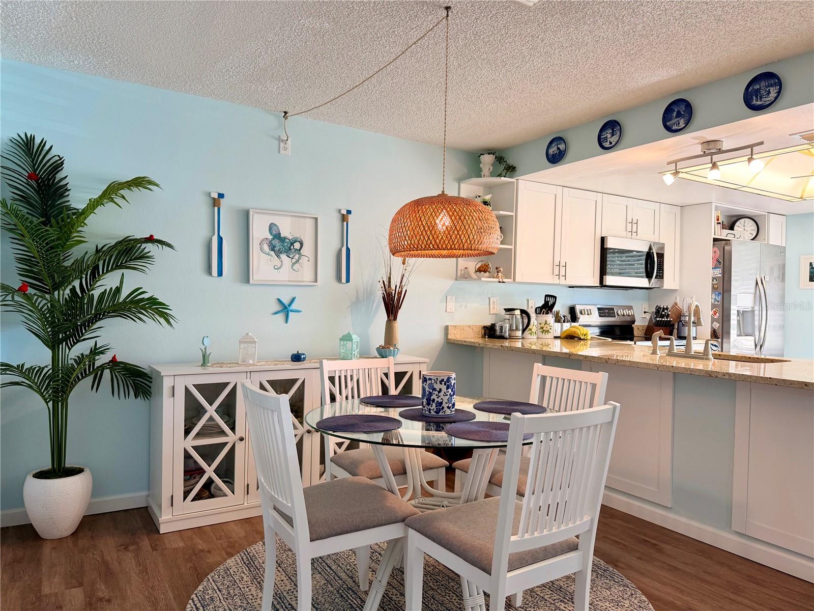 Image 13 of 41 For 9615 Brassie Court