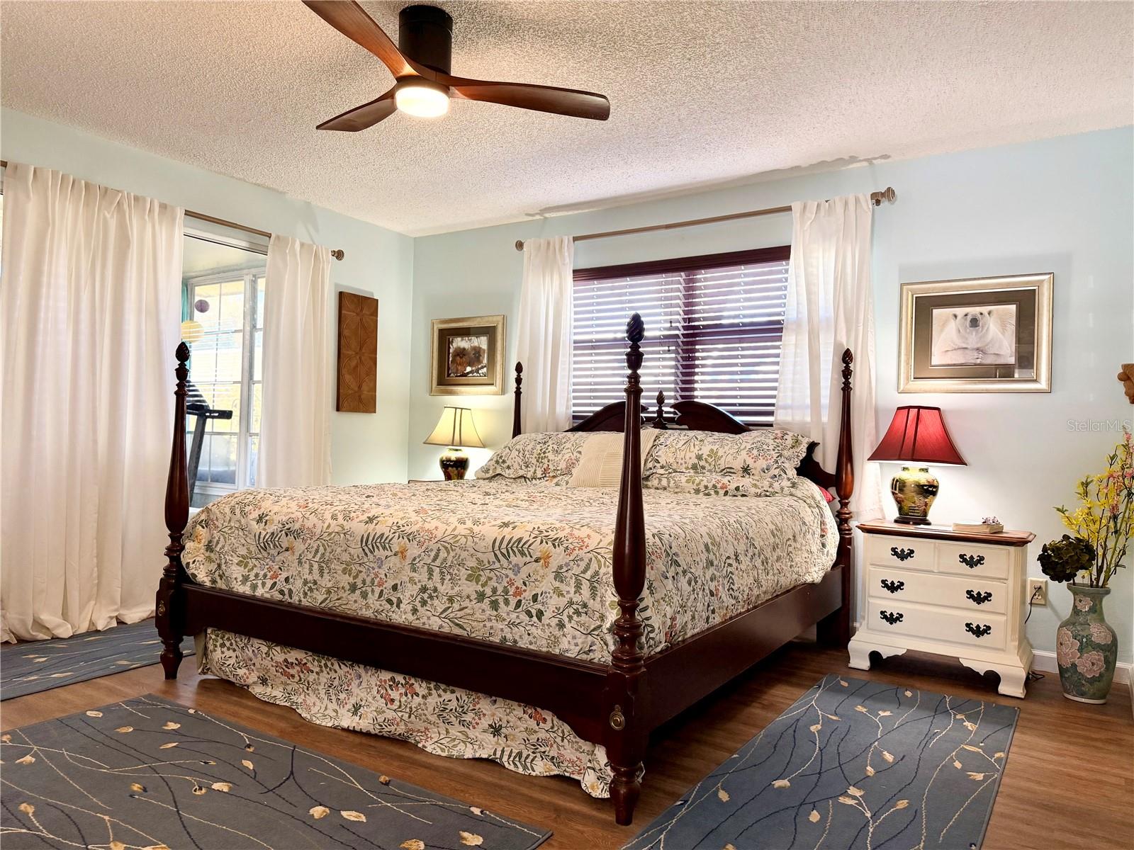 Image 17 of 41 For 9615 Brassie Court