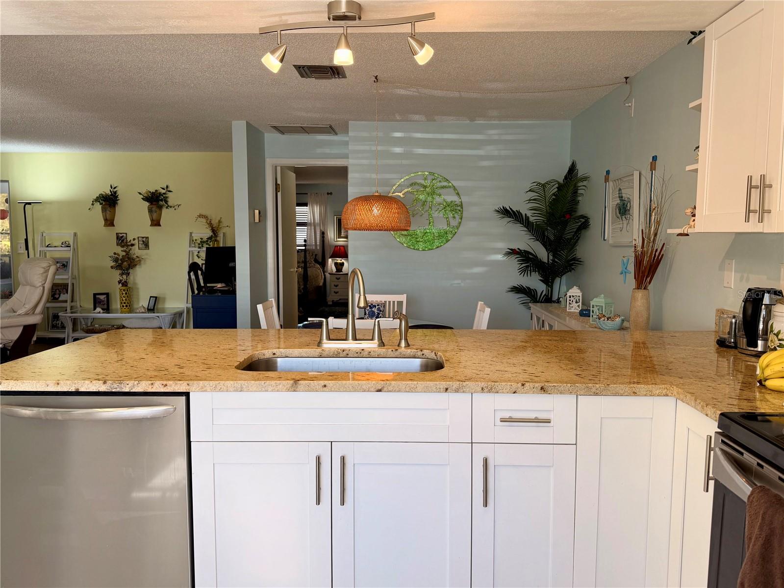 Image 2 of 41 For 9615 Brassie Court