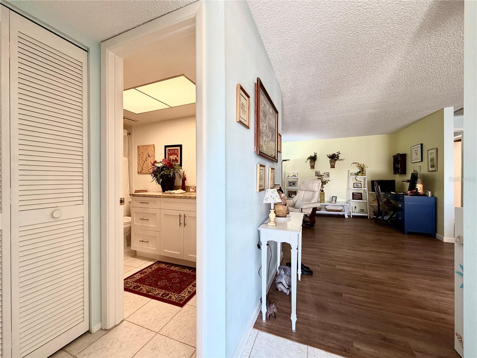 Image 28 of 41 For 9615 Brassie Court