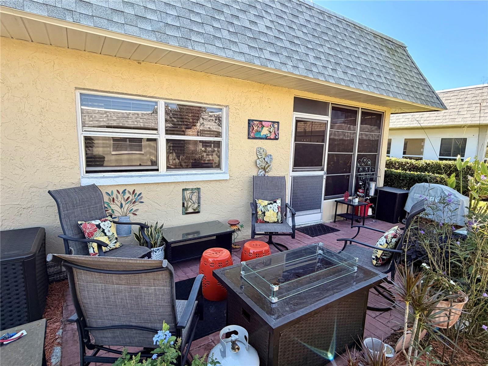 Image 31 of 41 For 9615 Brassie Court