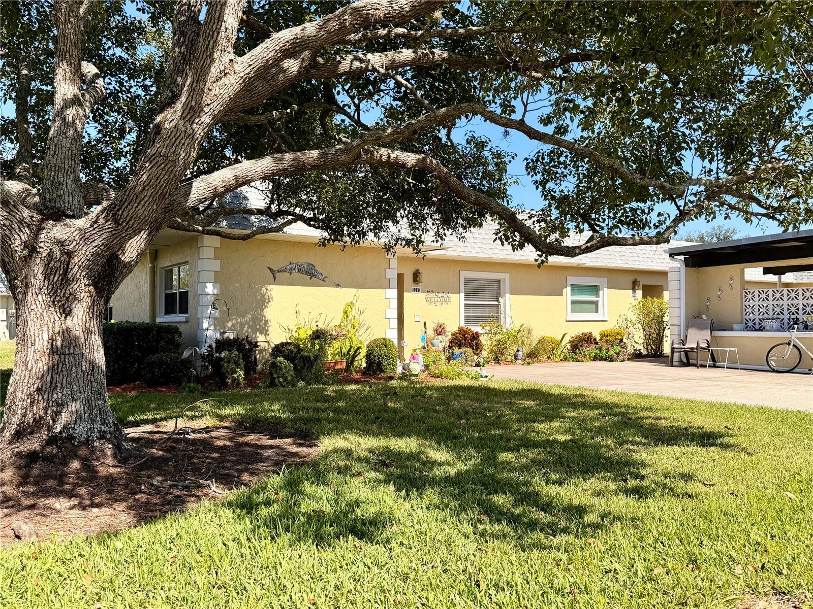 Image 35 of 41 For 9615 Brassie Court