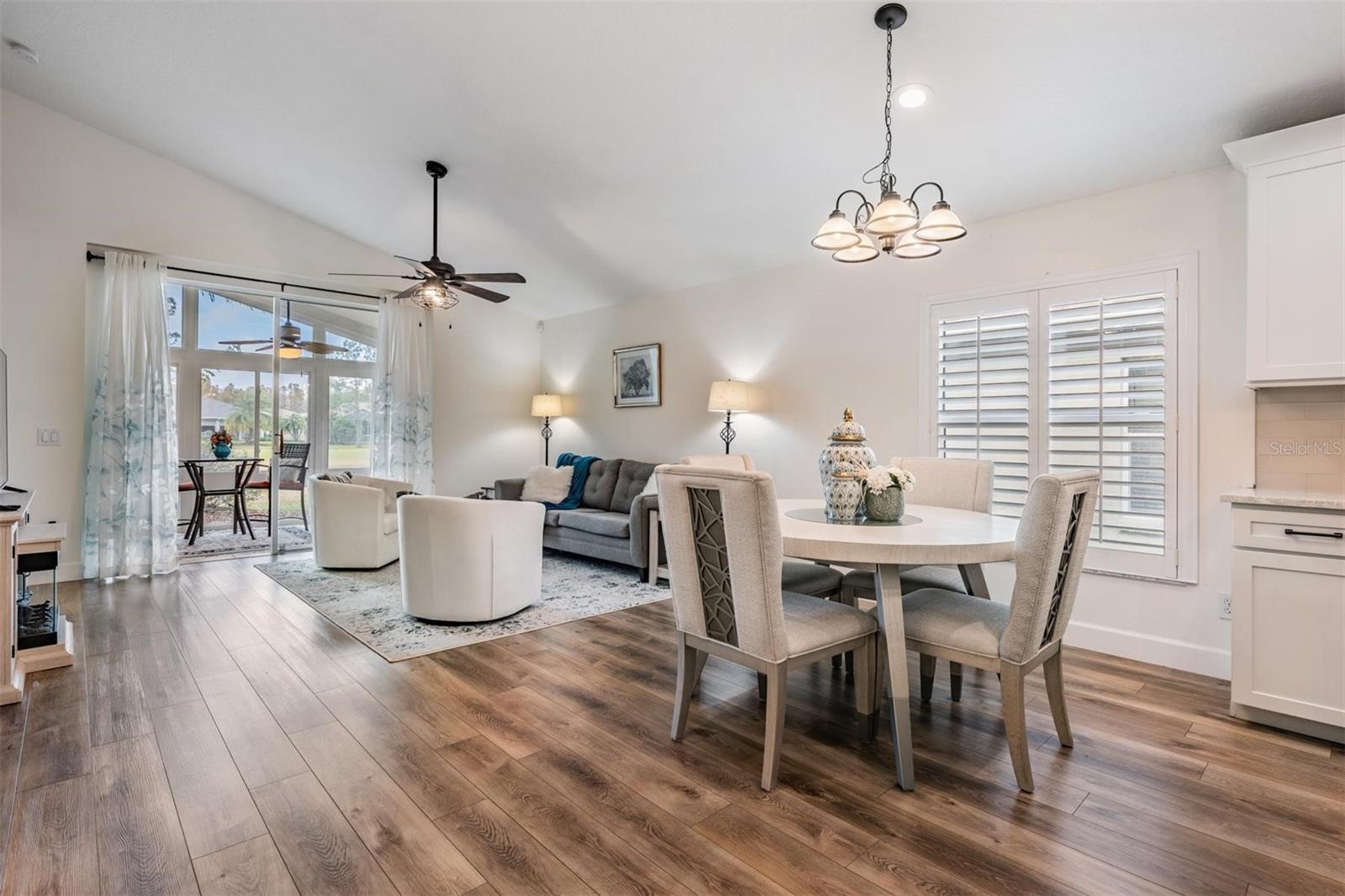 Image 9 of 55 For 1043 Dustan Place