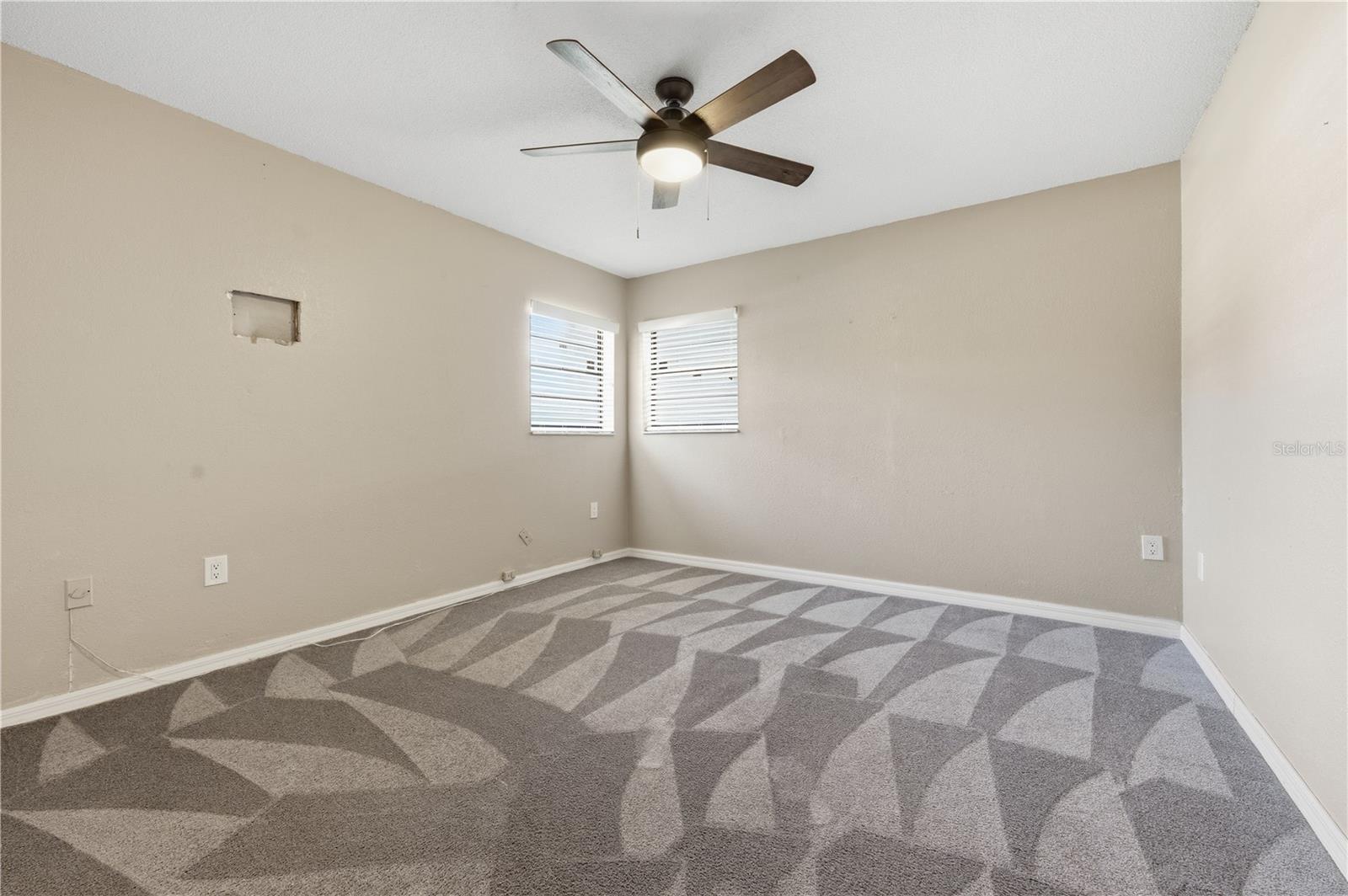 Image 29 of 41 For 8403 Elgrove Street