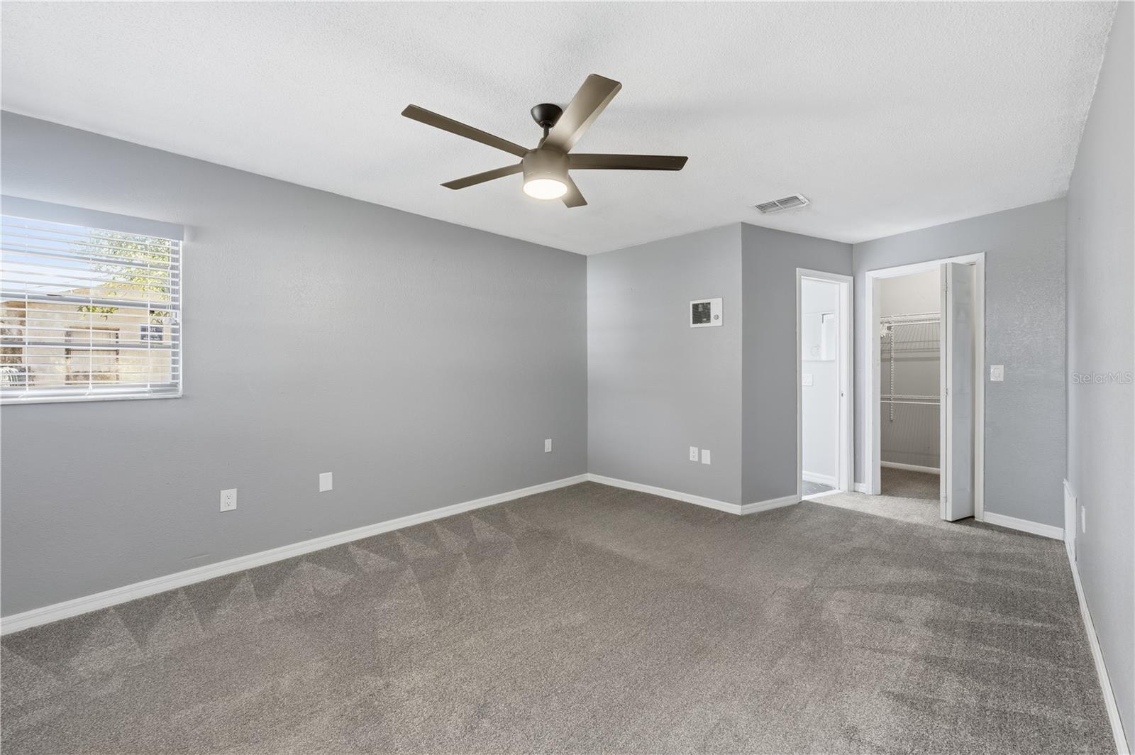 Image 6 of 41 For 8403 Elgrove Street