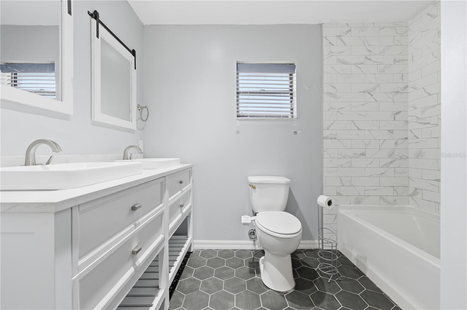 Image 7 of 41 For 8403 Elgrove Street